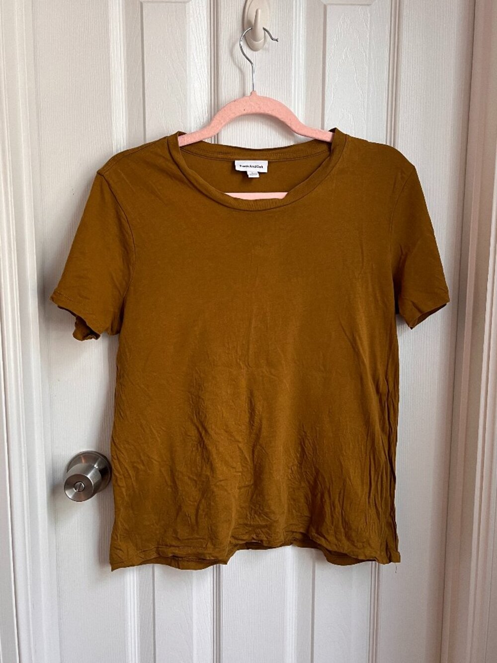 [$7 in a bundle] Frank and Oak golden brown short sleeve tee organic cotton